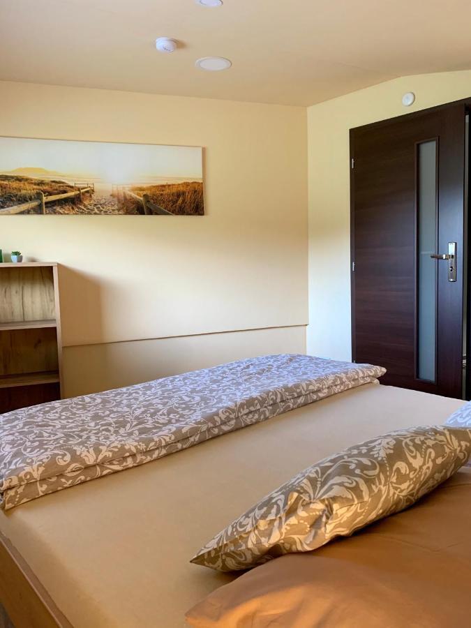 Grand Spa Holiday Home II Склене-Теплице Экстерьер фото